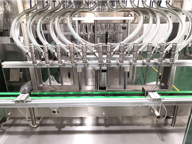 星火全自動灌裝機(jī)設(shè)備細(xì)節(jié)展示