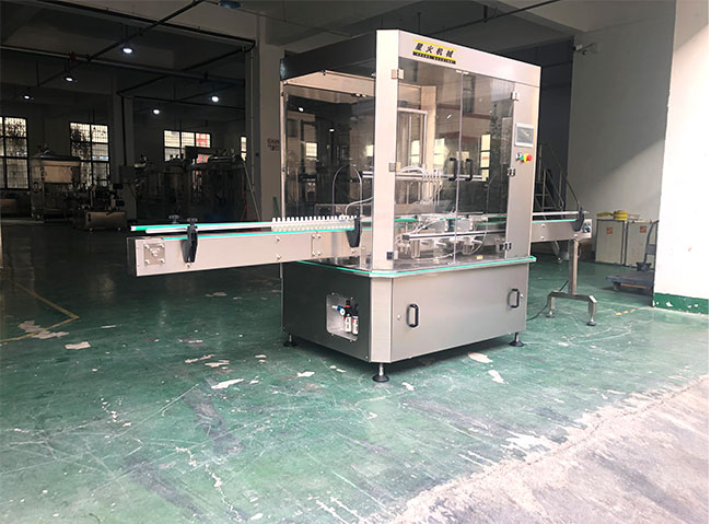 星火小型灌裝機設(shè)備展示