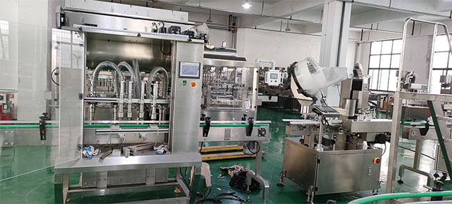 星火全自動灌裝機設(shè)備展示